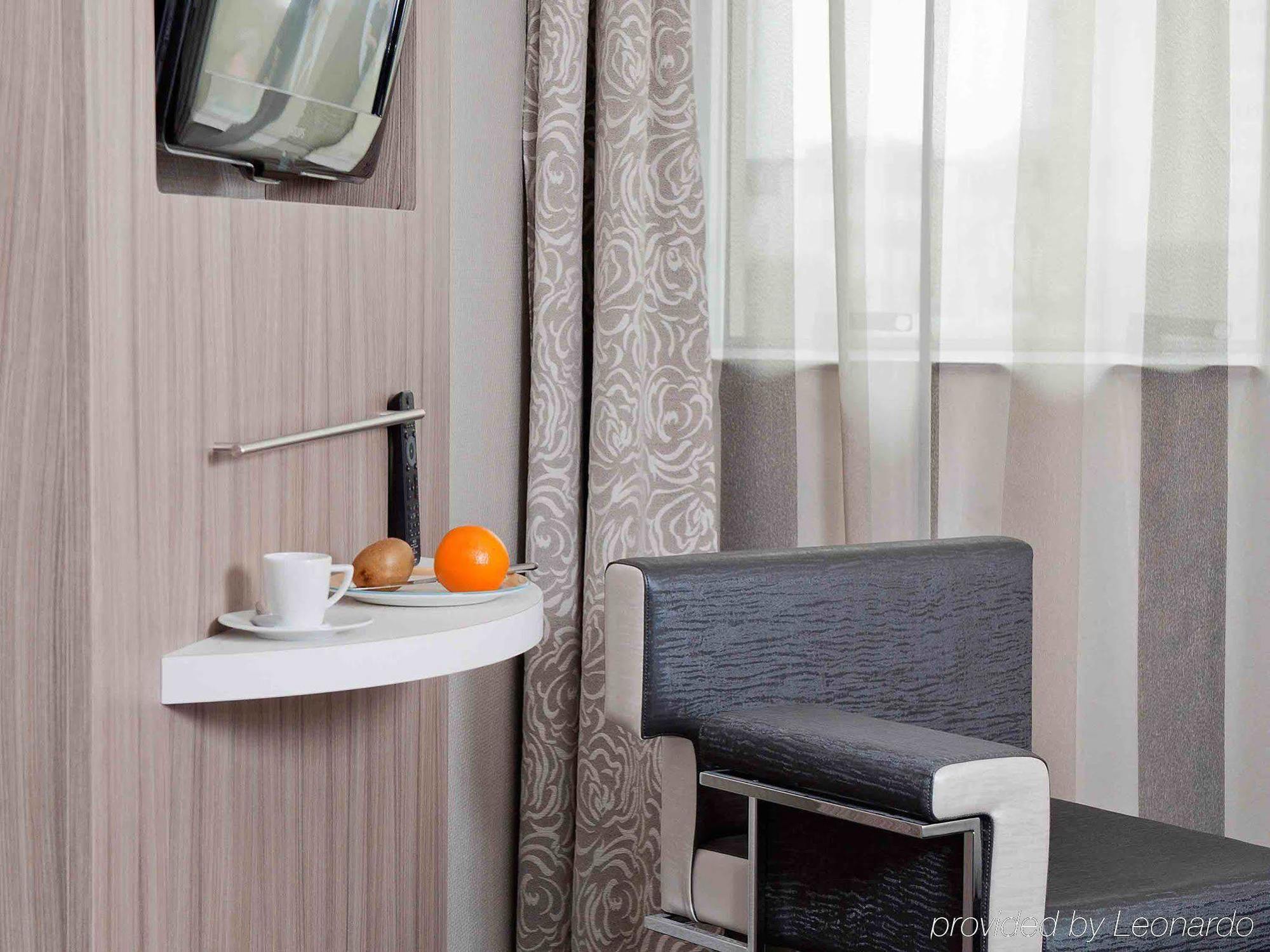 Ibis Styles Melun Hotel Rubelles Exterior photo